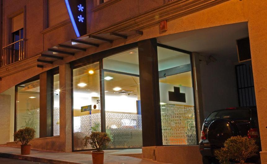 Hotel Garelos בטאנסוס מראה חיצוני תמונה