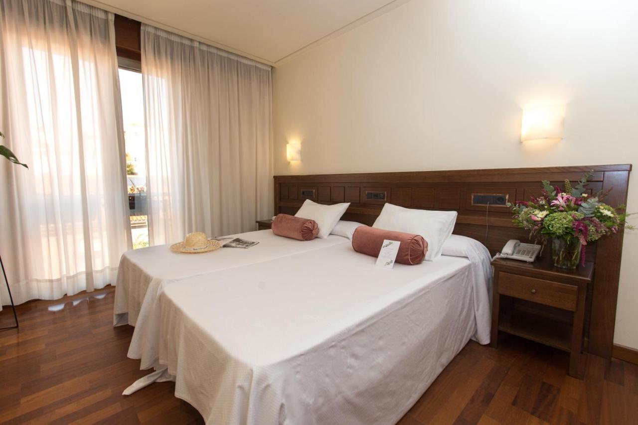 Hotel Garelos בטאנסוס מראה חיצוני תמונה