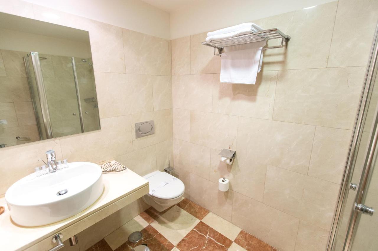 Hotel Garelos בטאנסוס מראה חיצוני תמונה