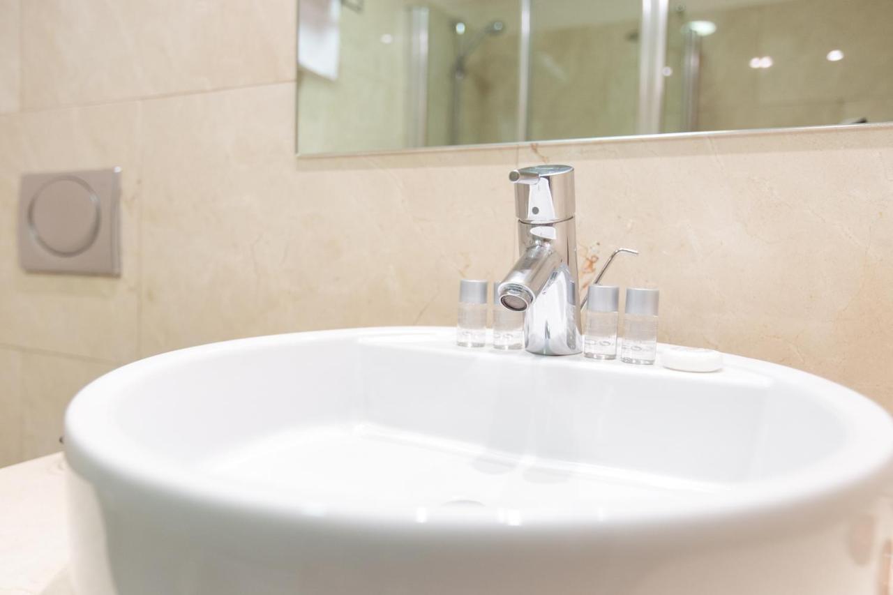 Hotel Garelos בטאנסוס מראה חיצוני תמונה